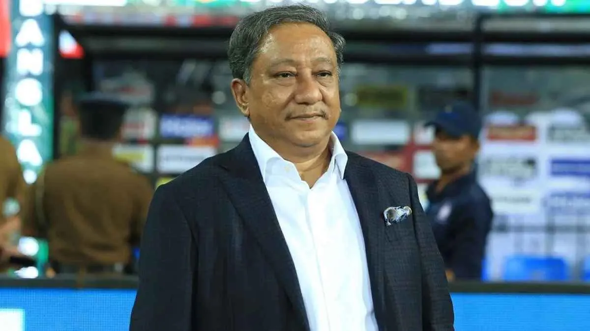 স্ত্রীসহ পাপনের বিরুদ্ধে দুদকের ২ মামলা