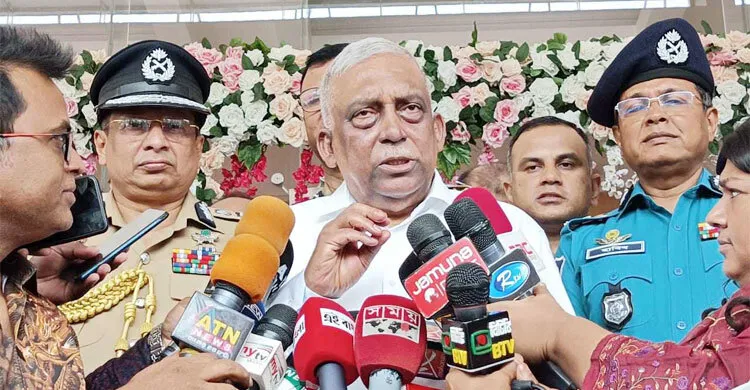 এমপি আনার চোরাচালানে যুক্ত ছিল, কখনোই বলিনি: স্বরাষ্ট্রমন্ত্রী