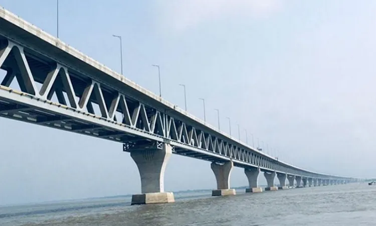 পদ্মা সেতুতে যানবাহন চলবে কাল থেকে