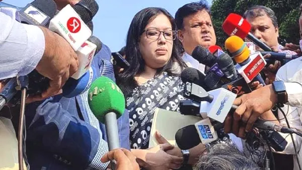 স্পিকারের কাছে পদত্যাগপত্র জমা দিয়েছেন বিএনপির সাত এমপি