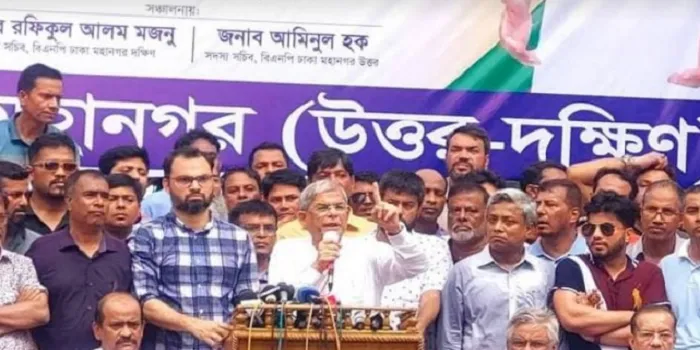 খালেদা জিয়ার কিছু হলে দায় সরকারকে নিতে হবে : ফখরুল