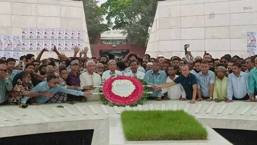 শেখ হাসিনা ভারতে থেকে ছাত্র-জনতার বিপ্লব নস্যাতের চক্রান্ত করছেন : মির্জা ফখরুল