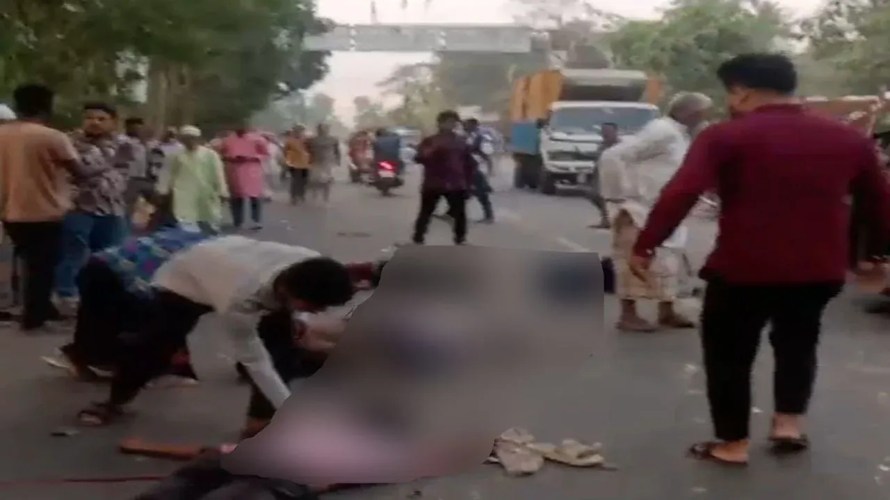 ফটিকছড়িতে সড়ক দুর্ঘটনায় ৩ জন নিহত, আহত ২০