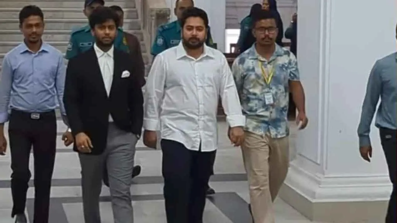 আশা করি দ্রুত ন্যায়বিচার পাব: নাহিদ
