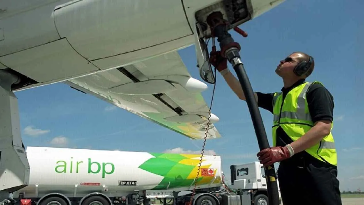 দাম বাড়ল জেট ফুয়েলের