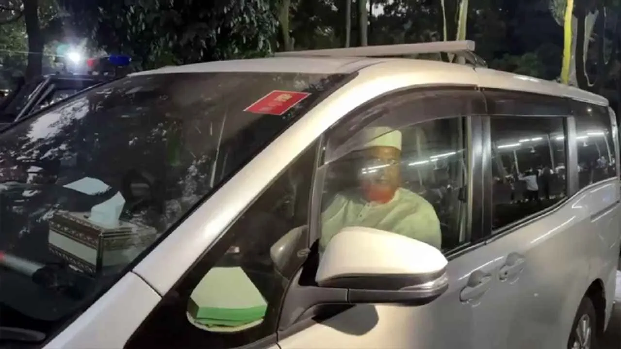 ডা. তাহেরের নেতৃত্বে যমুনায় জামায়াতের প্রতিনিধিদল
