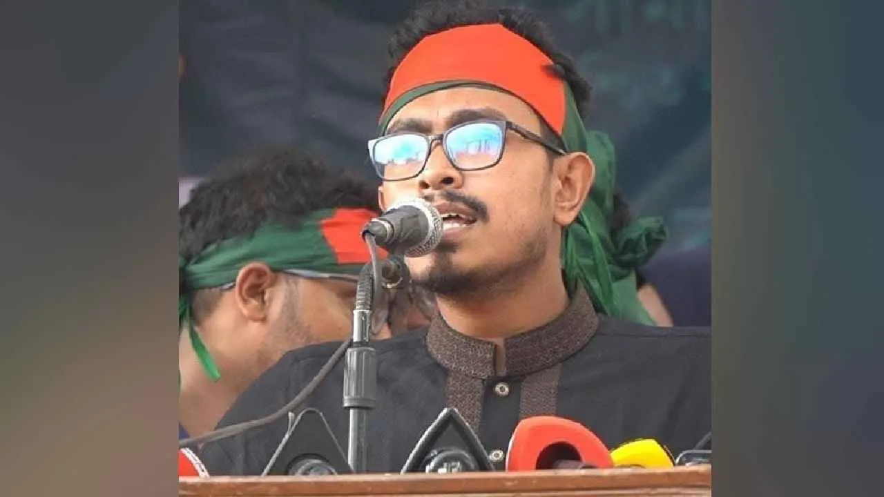 কার মদদে হামলা, ইন্টেরিমকে জবাব দিতে হবে: ডাকসু ভিপি