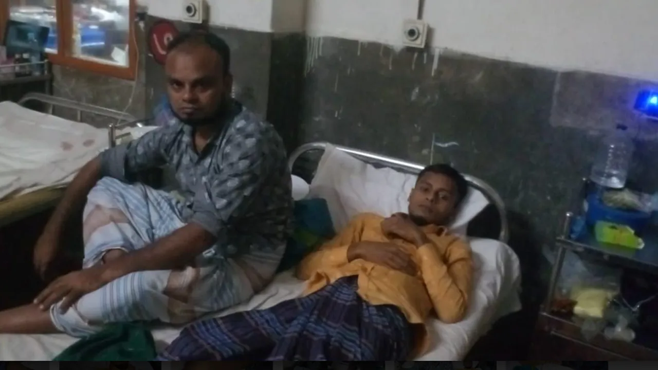 অভাবে বন্ধ চিকিৎসা, ব্যাথায় কাতরাচ্ছেন আন্দোলনে গুলিবিদ্ধ নাঈম