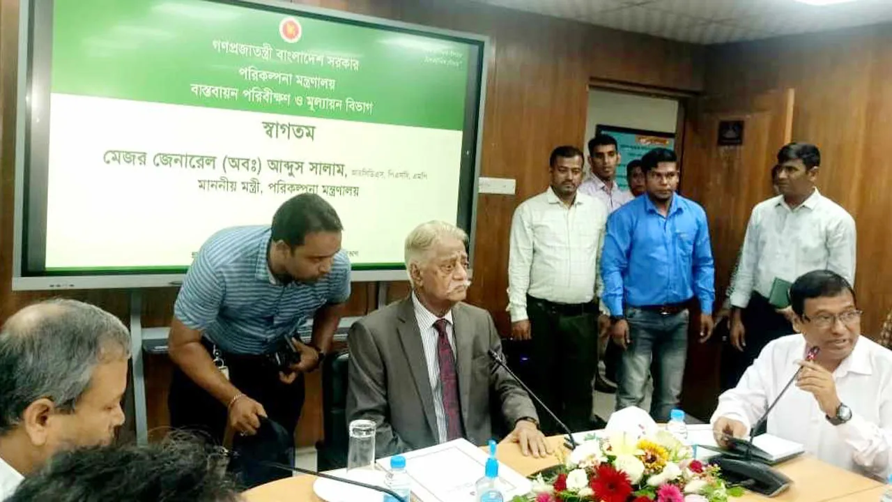 কথায় কথায় প্রকল্পের ব্যয় বাড়ানো চলবে না : পরিকল্পনামন্ত্রী