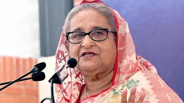 PM flags off new intercity train on Dhaka-Chilahati route