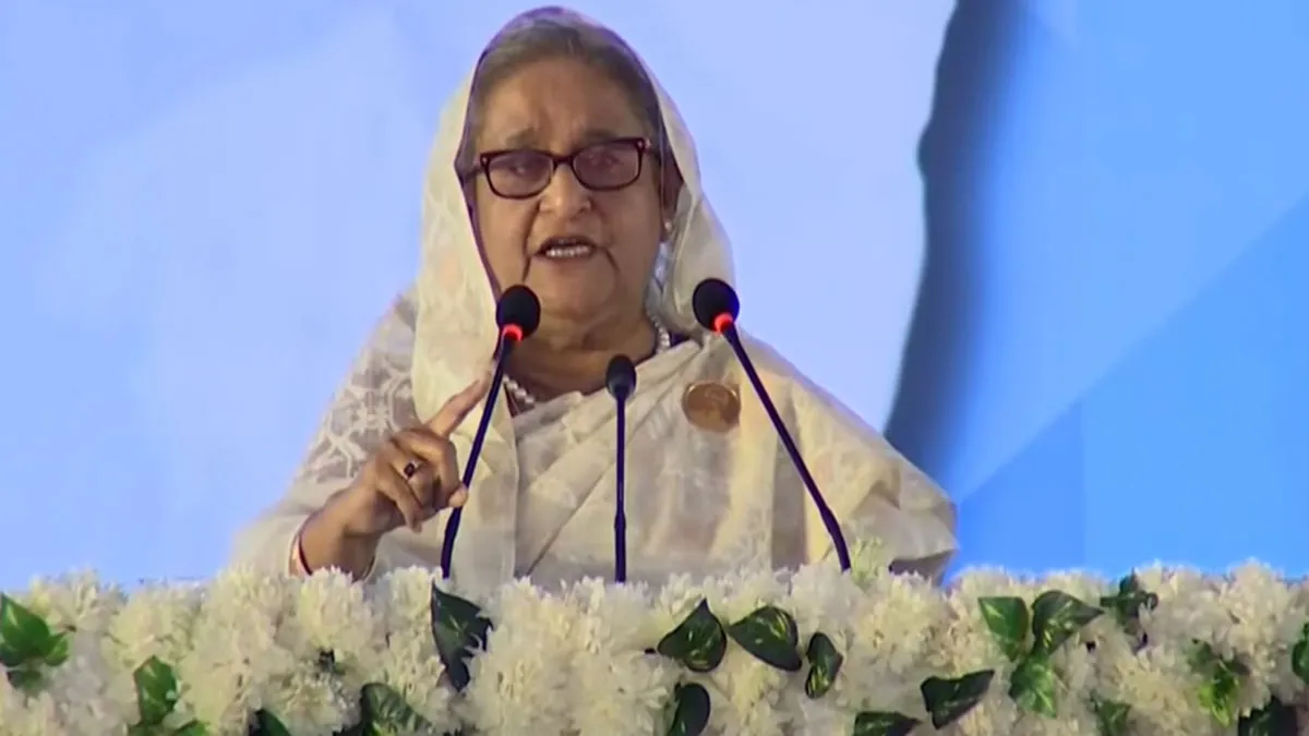 নিষেধাজ্ঞা-ভিসানীতির ভয় দেখিয়ে লাভ নেই: প্রধানমন্ত্রী