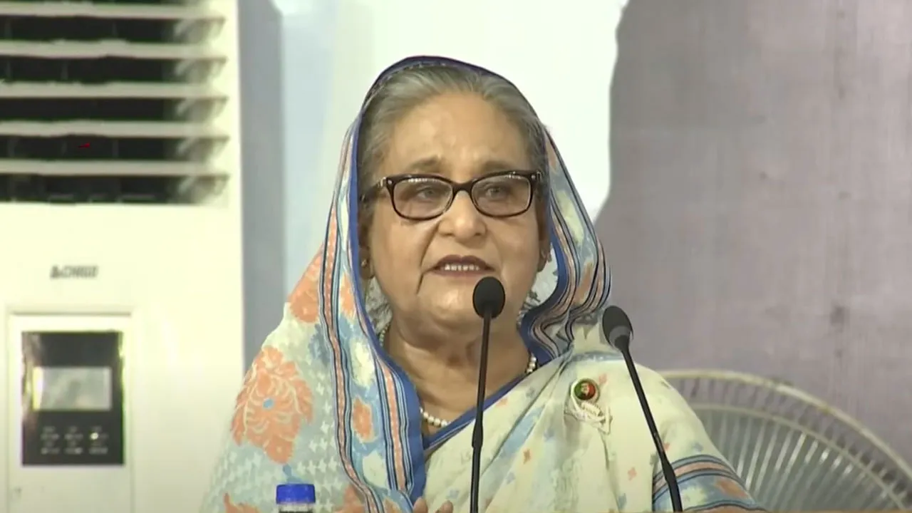PM Hasina arrives in Madina to attend Women in Islam conference