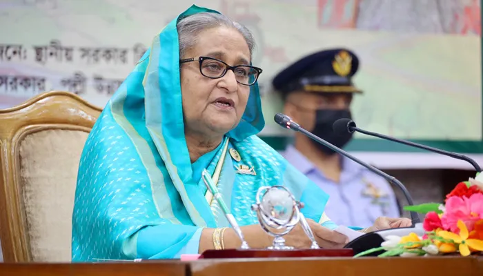 র‌্যাবের দরবারে যোগ দিয়েছেন প্রধানমন্ত্রী