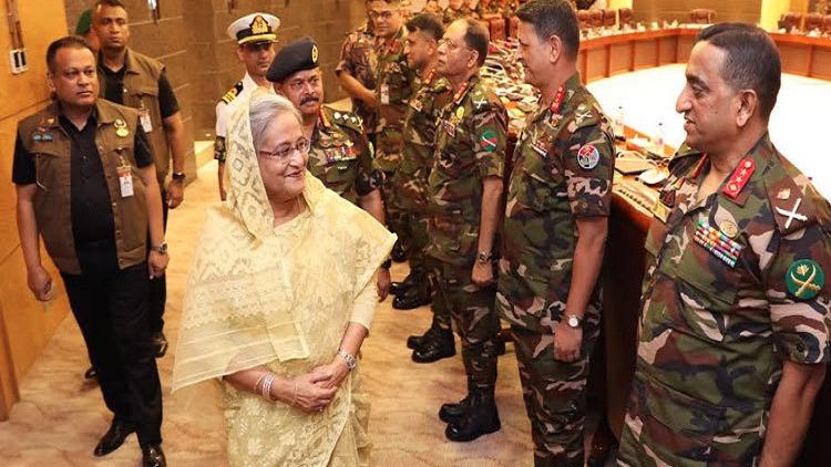 PM asks military to work for masses to win their trust