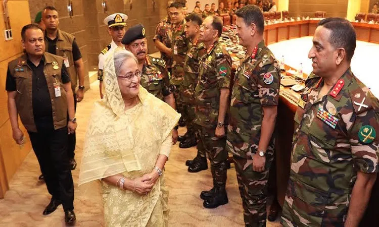 PM asks military to work for masses to win their trust