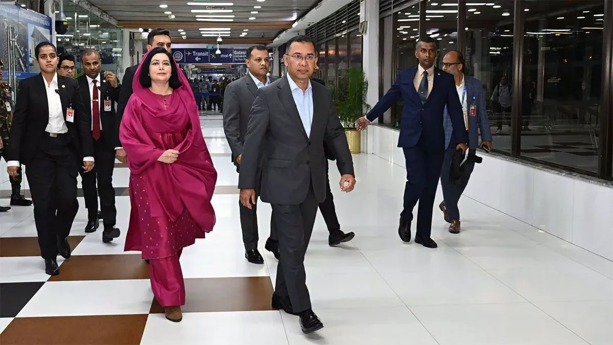 প্রধানমন্ত্রীর ফিরতি ফ্লাইটে যান্ত্রিক ত্রুটি