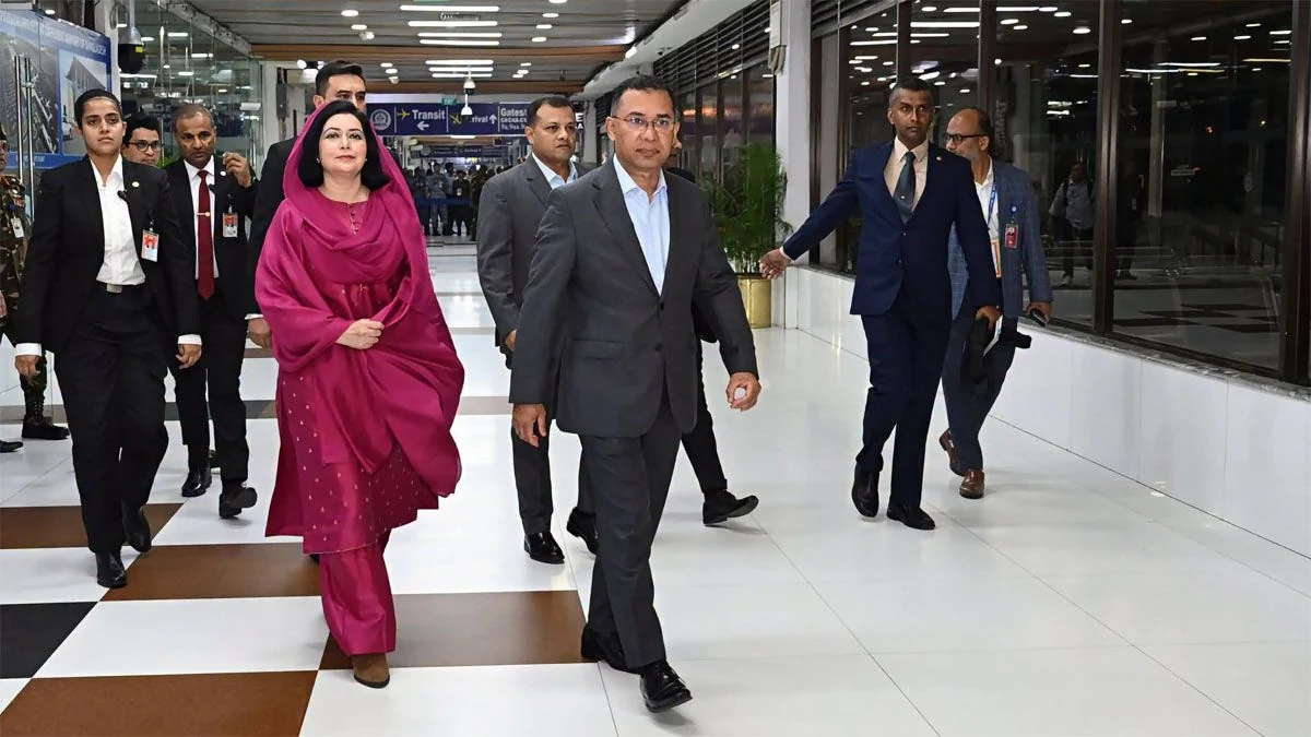 প্রধানমন্ত্রীর ফিরতি ফ্লাইটে যান্ত্রিক ত্রুটি