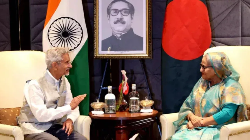 প্রধানমন্ত্রী শেখ হাসিনার সঙ্গে জয়শঙ্করের সাক্ষাৎ