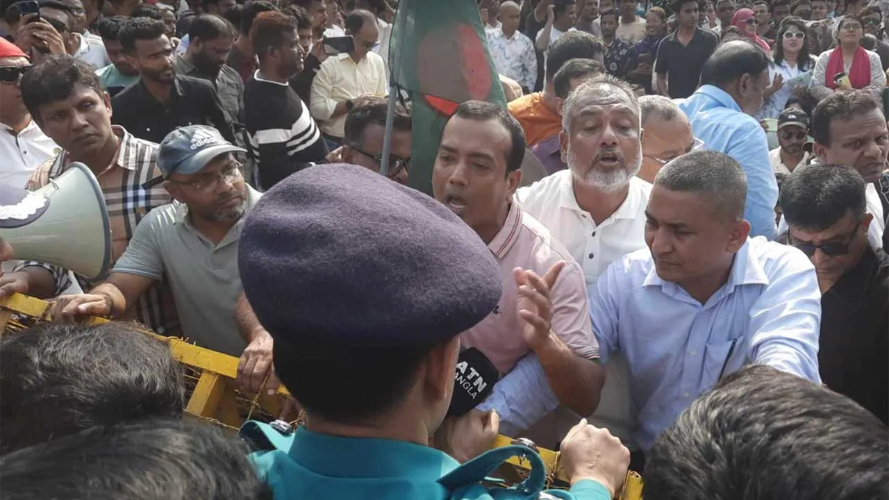 স্মারকলিপিতে ভারতীয় হাইকমিশনারকে যা বললো বিএনপির ৩ সংগঠন