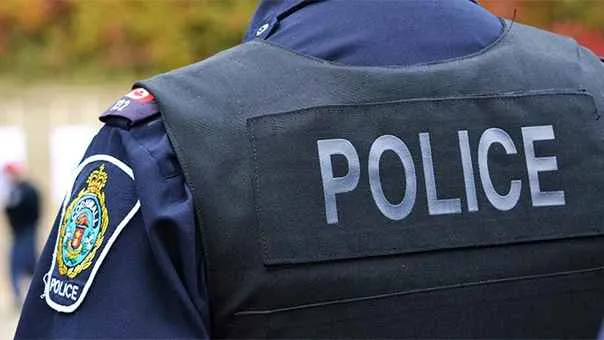 চেকপোস্টে দায়িত্ব পালনকালে ছুরিকাঘাতে পুলিশ সদস্য আহত