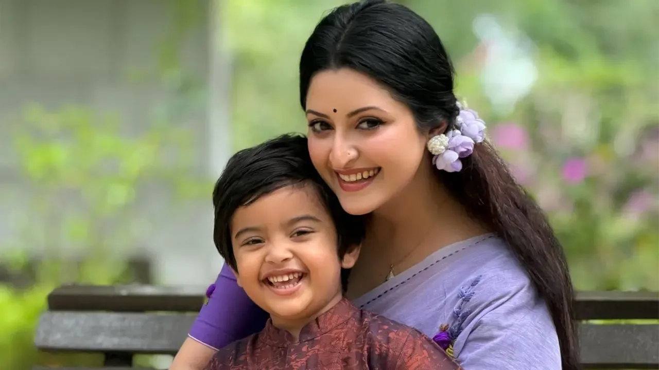 পূণ্যর জন্মদিনে পরীমণির উপলব্ধি