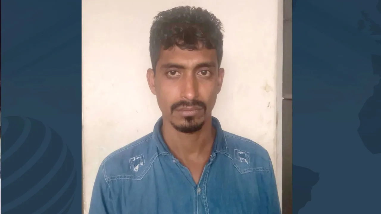 তরমুজভর্তি ট্রলার ছিনতাইয়ের অভিযোগে সাবেক ছাত্রদল নেতা গ্রেপ্তার