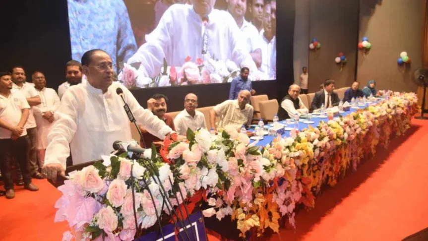 নিরাপদ প্রাণিজ প্রোটিন উৎপাদনের তাগিদ প্রাণিসম্পদমন্ত্রীর