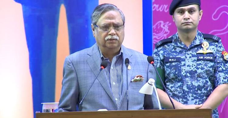 রমরমা কোচিং বাণিজ্য বন্ধ করুন: শিক্ষকদের রাষ্ট্রপতি