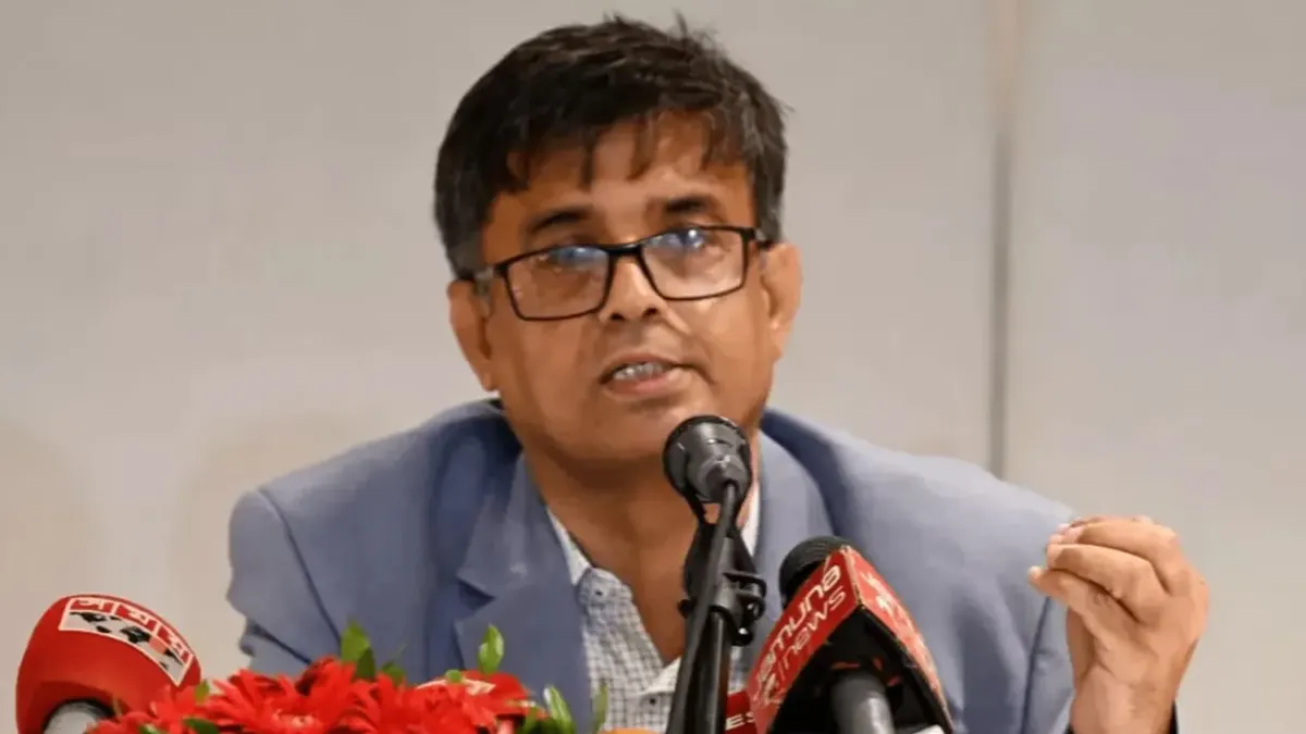 বিনা ভিসায় পাকিস্তান সফর করতে পারবেন কূটনৈতিক পাসপোর্টধারীরা