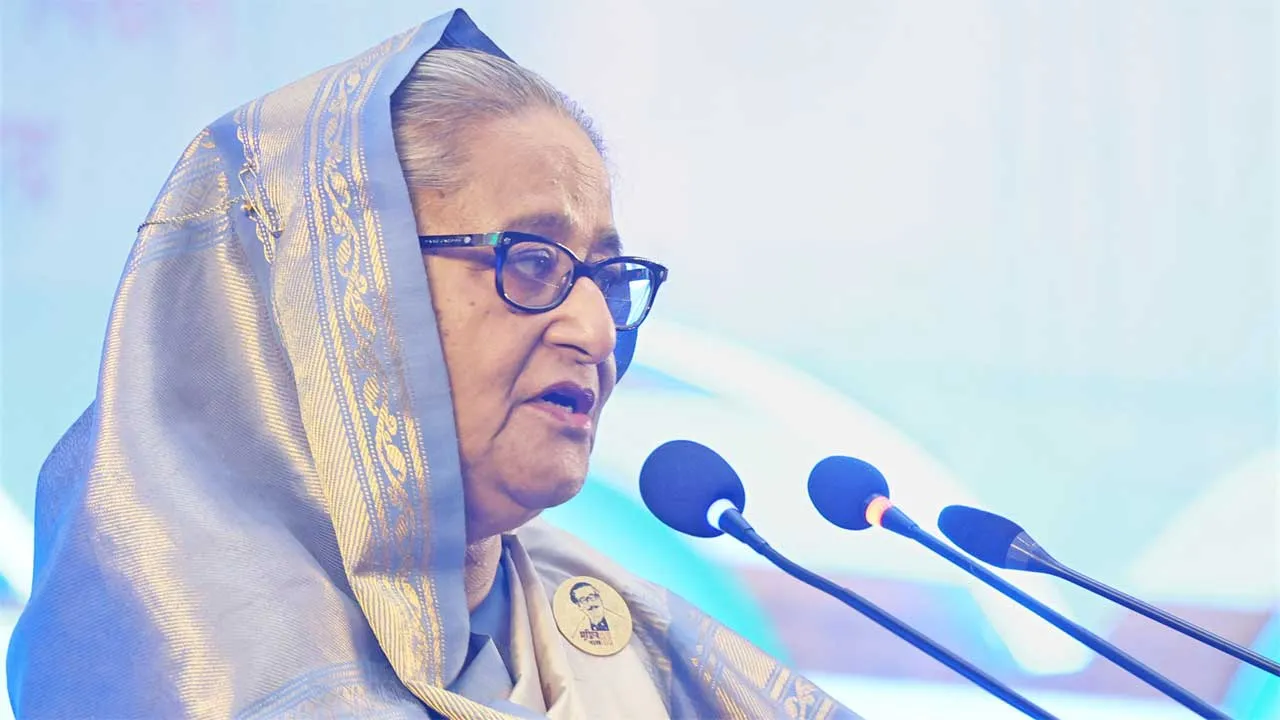 বেইলি রোডে অগ্নিকাণ্ডের ঘটনায় প্রধানমন্ত্রীর ক্ষোভ
