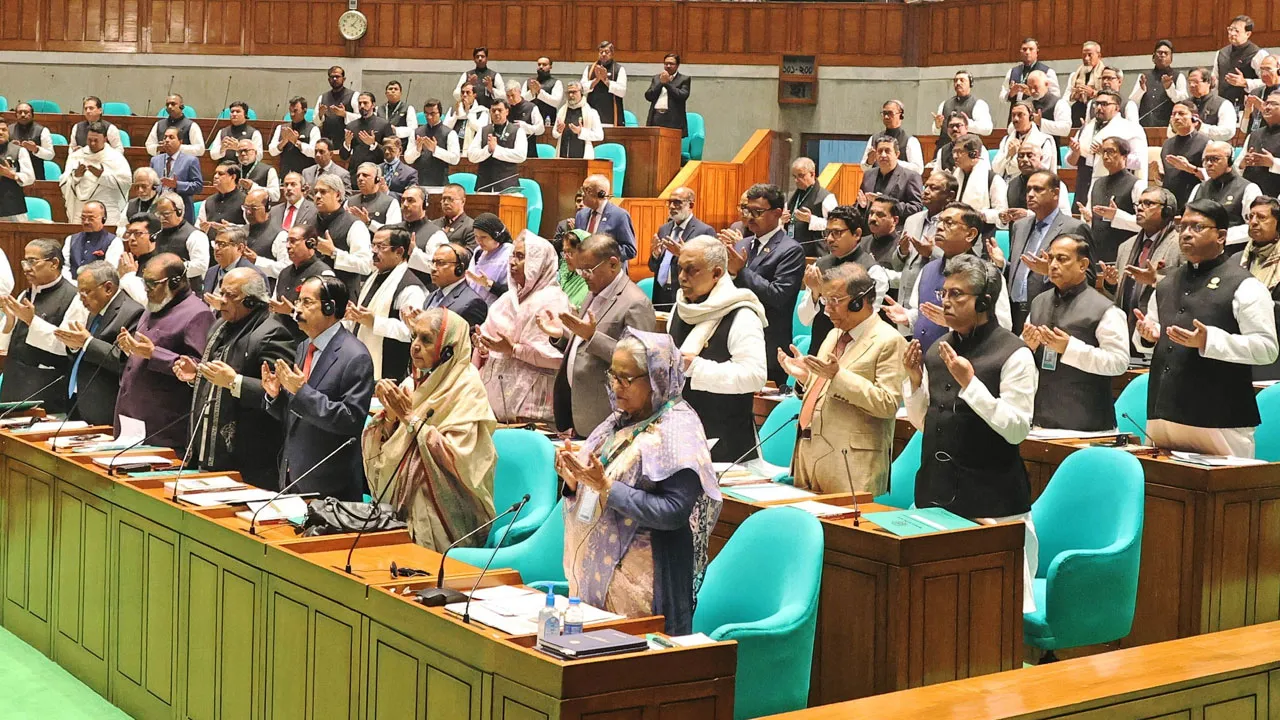 দ্বাদশ সংসদের যাত্রা শুরু, যা হলো প্রথম অধিবেশনে