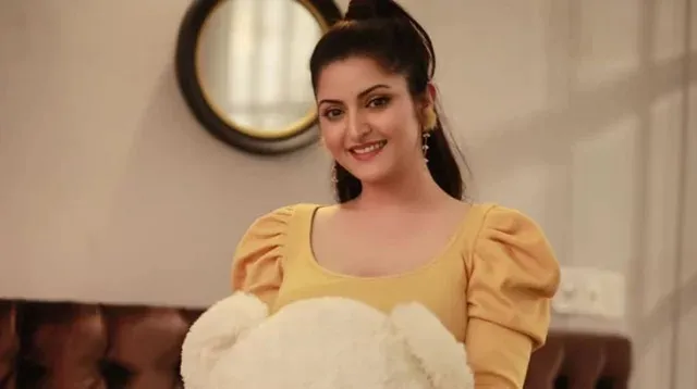 সবকিছু অনেক সময় লিভিং রুমে থাকে না : পরীমণি