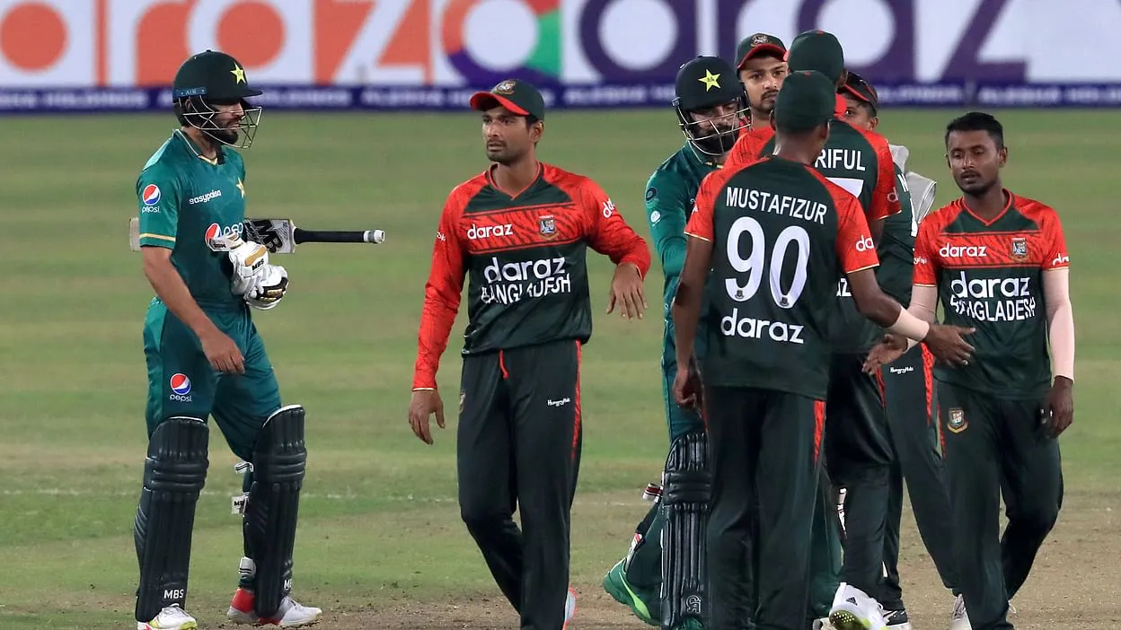 পাকিস্তানের বিপক্ষে লড়াই করে হারলো বাংলাদেশ