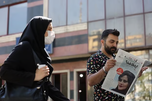 prothomalo-bangla_2023-04_5a4ade48-3577-4d75-ad44-e65006fc0493_iran_hijab