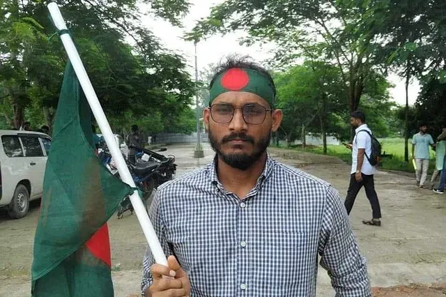 আবু সাঈদের পরিবারকে আর্থিক সহায়তা দিল বেরোবি প্রশাসন