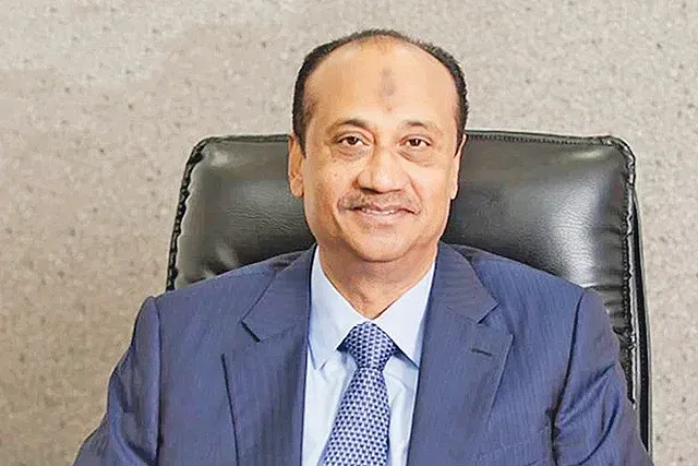 এস আলমদের টাকা উত্তোলন বন্ধ