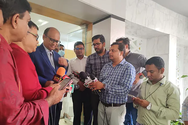 পদ্মা সেতুর পরামর্শক নিয়োগে অনিয়মের অভিযোগ তদন্তে দুদক