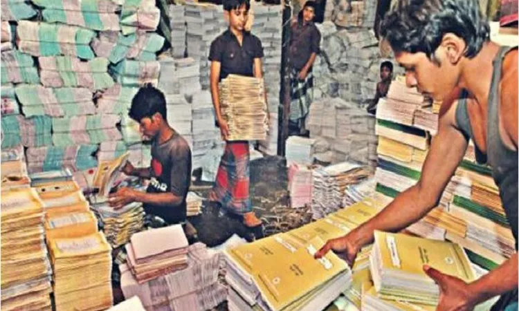পাঠ্যবই সংকট, ছাপা হয়নি পৌনে ২ কোটি বই