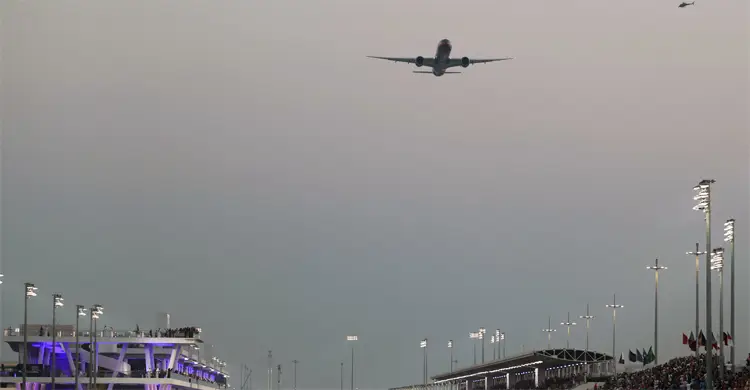 qatar-flight-20260307115925