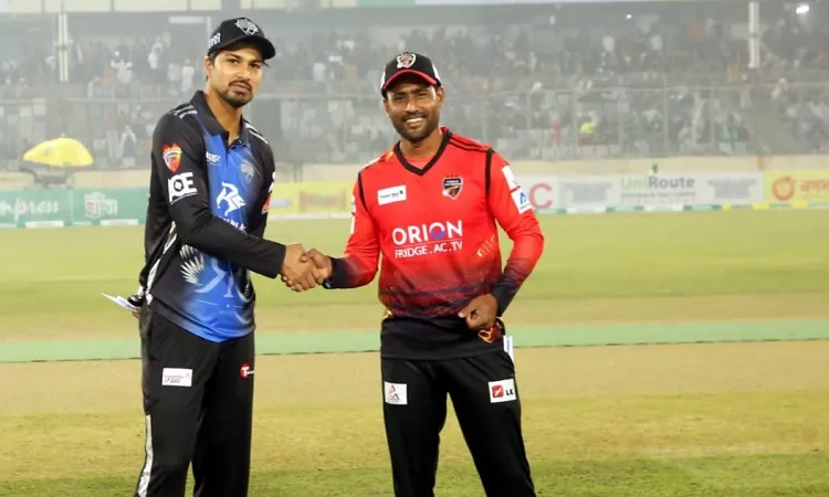 টস জিতে বোলিংয়ে কুমিল্লা, একাদশে মালান