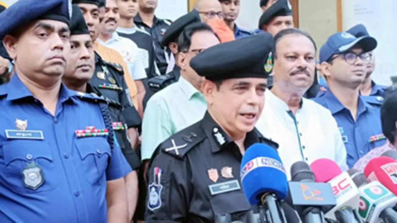 কুচক্রী মহল কোনোভাবেই আমাদের সঙ্গে পারবে না : র‍্যাব ডিজি