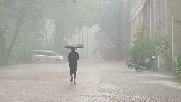 আগামী ৭২ ঘণ্টায় বৃষ্টিপাত কমার সম্ভাবনা নেই