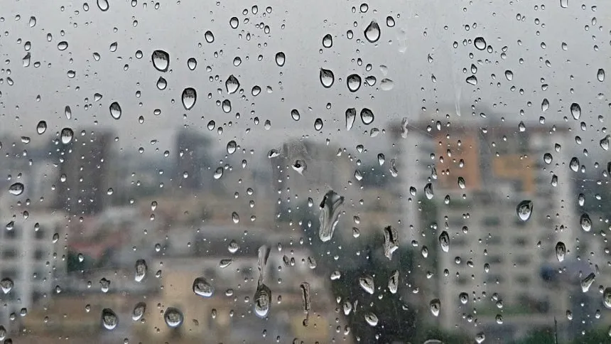 As rain continues, Dhaka's air quality remains 'moderate'