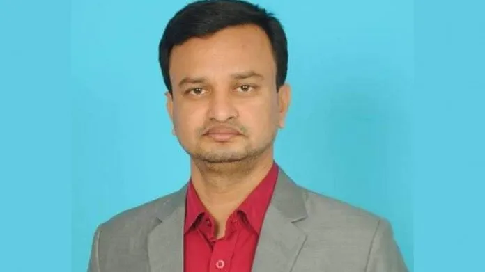 বঙ্গবন্ধুর ম্যুরাল নিয়ে মন্তব্য, মেয়র আব্বাস বহিষ্কার