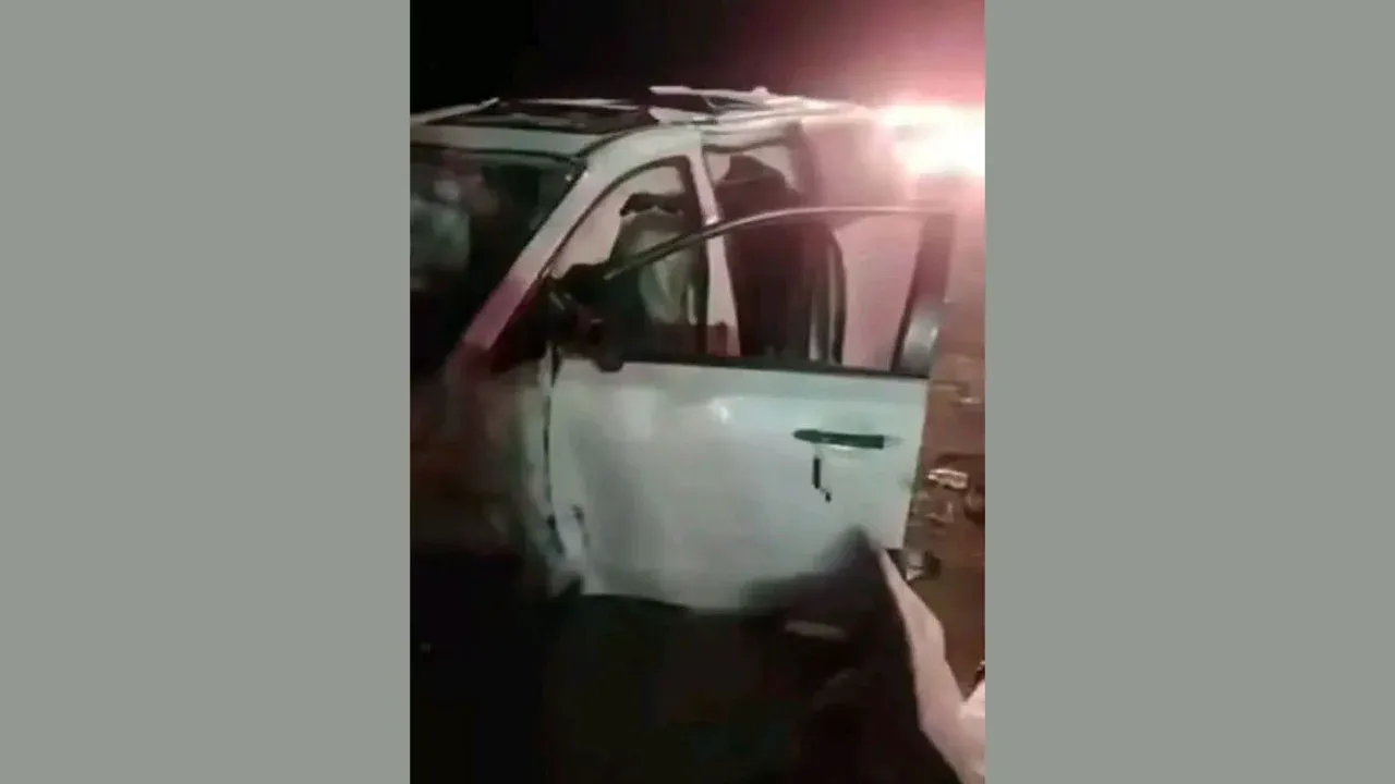 সড়ক দুর্ঘটনায় একই পরিবারের চার জনসহ নিহত ৫