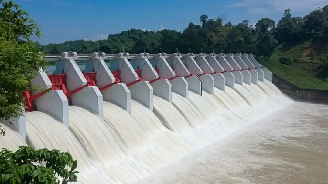 কাপ্তাই লেকের পানি বৃদ্ধিতে বিদ্যুৎ উৎপাদন বেড়েছে ২০০ মেগাওয়াট