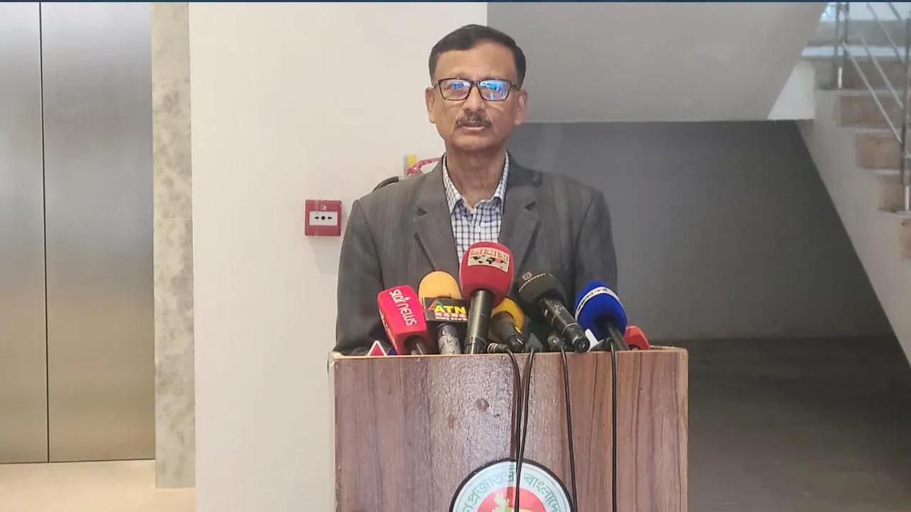 শেখ হাসিনাকে ফেরানো নিয়ে ভারতের সাড়া মেলেনি: পররাষ্ট্র উপদেষ্টা