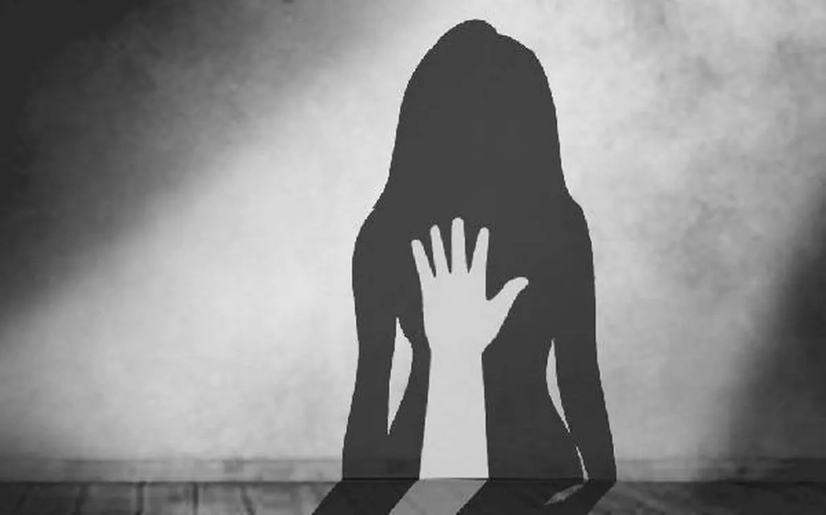 শাহবাগে কলেজছাত্রীকে শ্লীলতাহানি, যুবক আটক