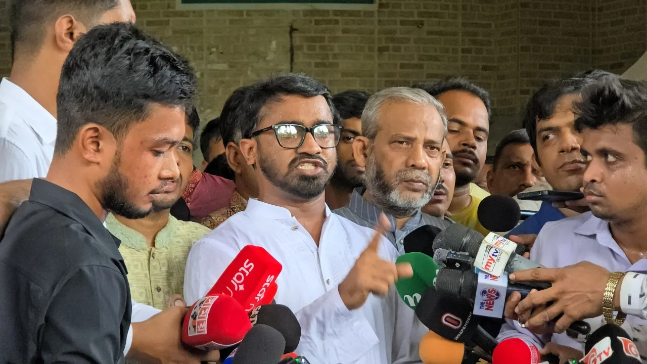 ২৪ ঘণ্টার মধ্যে জিএম কাদেরকে গ্রেপ্তারের দাবি রাশেদের