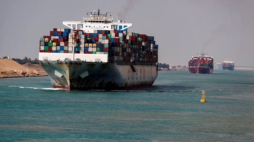 Oil investors are adrift in Red Sea rip currents